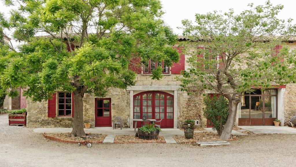 Ferienwohnung Mas Du Notaire Gallician Exterior foto