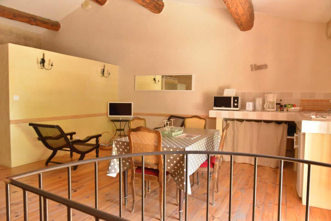 Ferienwohnung Mas Du Notaire Gallician Exterior foto